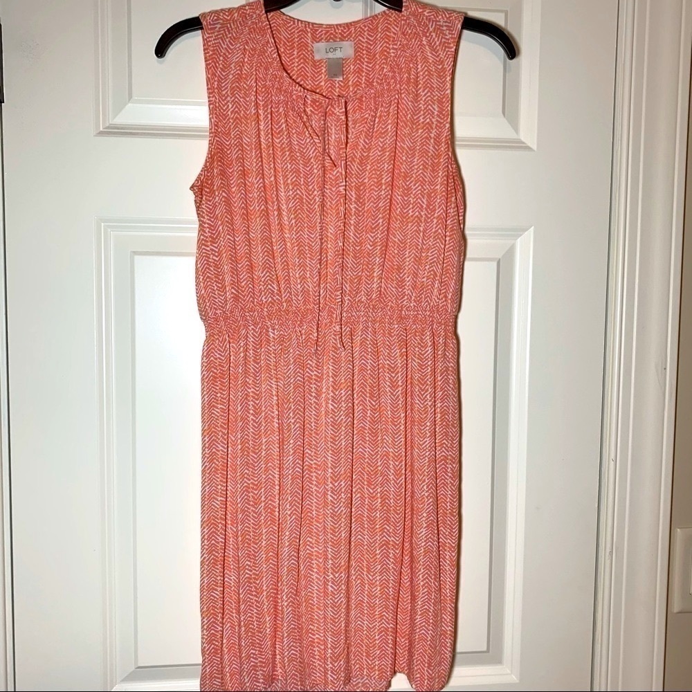 Ann Taylor Loft chevron printed sleeveless dress